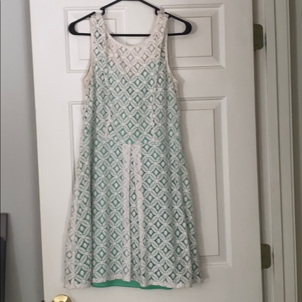Women’s dress